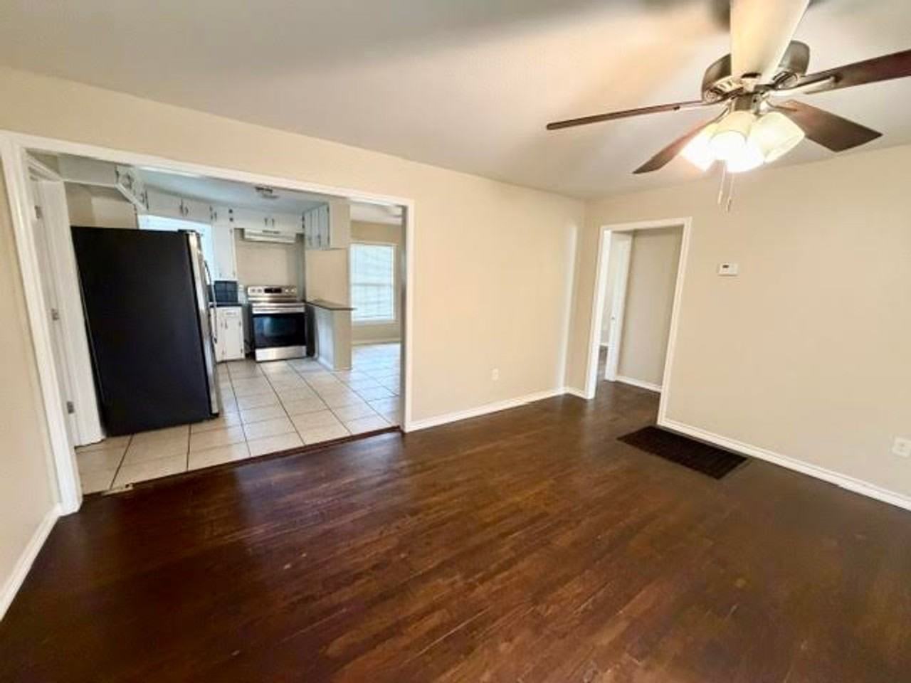 3022 Edmond Ave - Photo 3 of 11