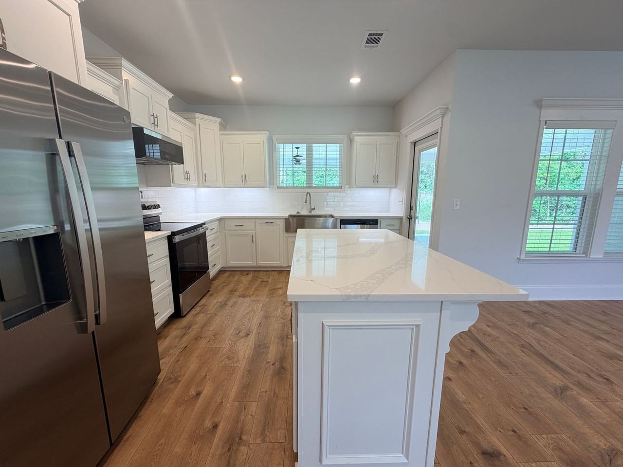 371 371 McNeal Heritage Circle * - Photo 7 of 48