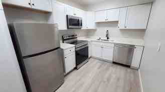 800 13th Street, West Des Moines - Photo 1 of 1