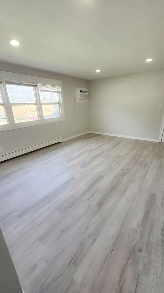 800 13th Street, West Des Moines - Photo 2 of 7