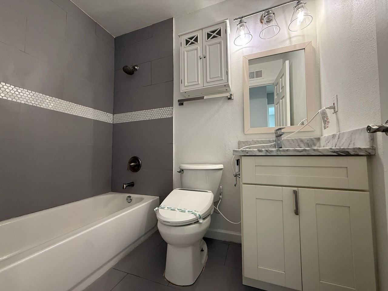 1268 Flickinger Ave - Photo 7 of 13