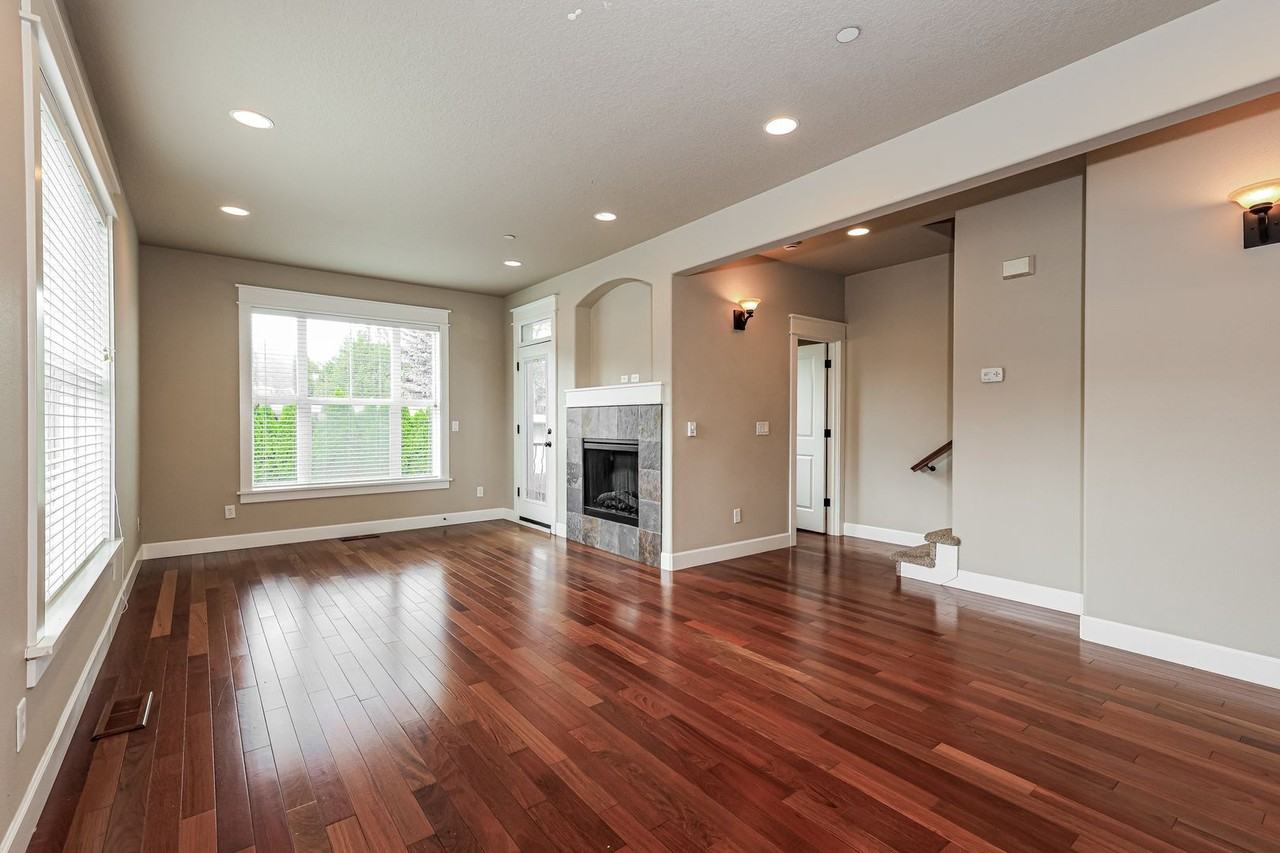 9402SE Se Causey Ave - Photo 4 of 18