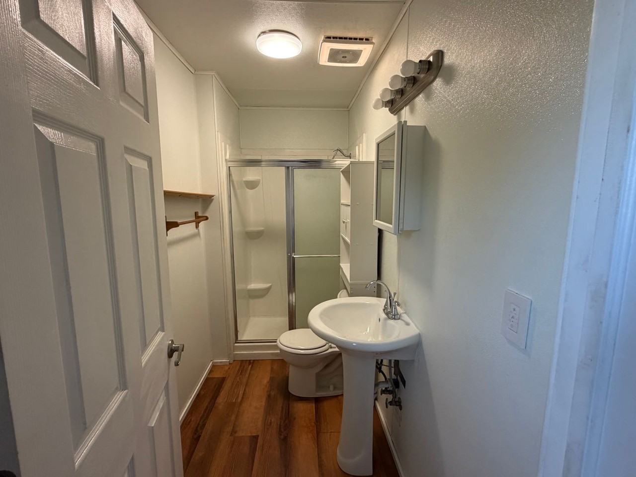 626 Se 7th St - Photo 3 of 7