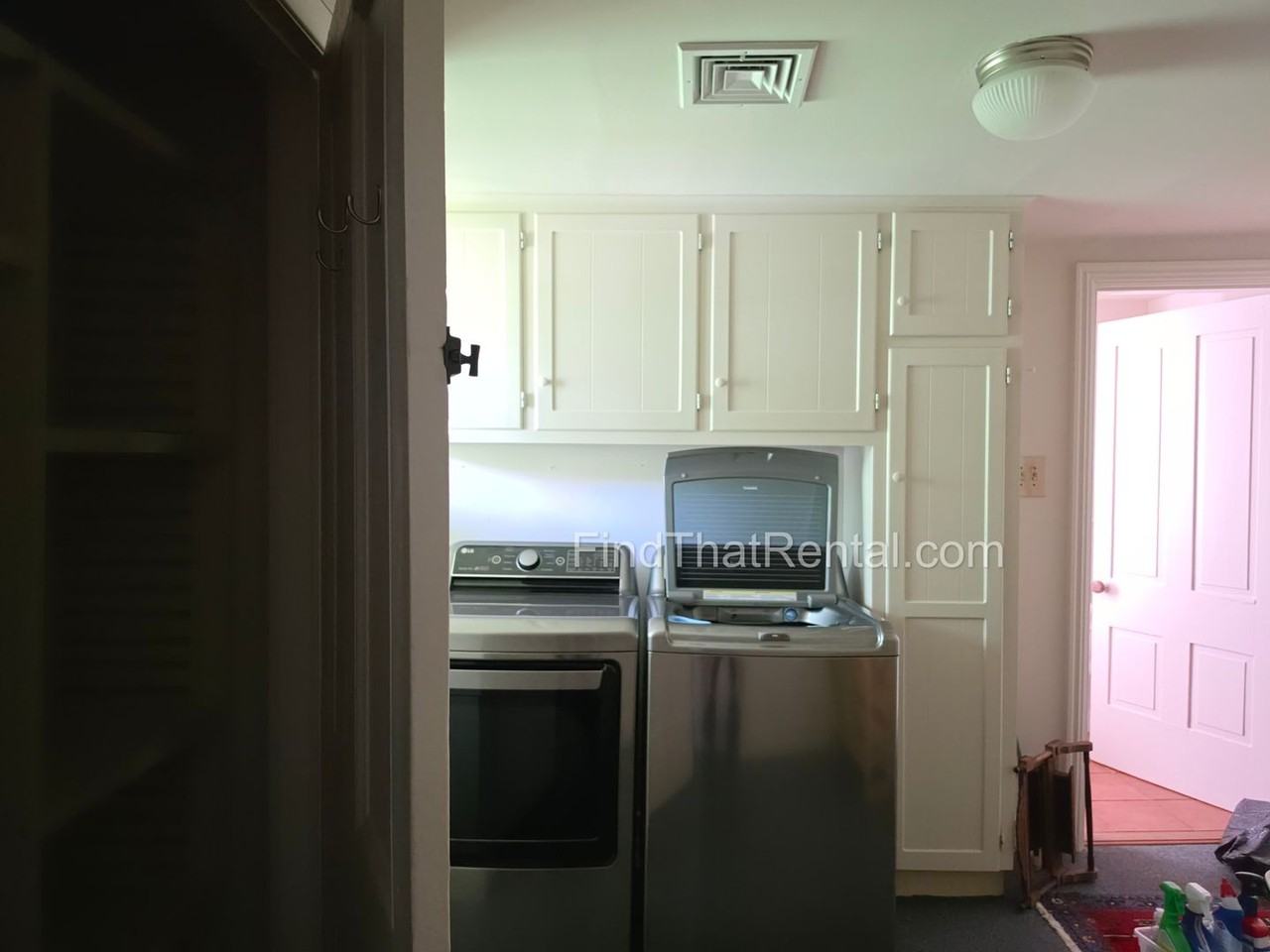 136 W Pomfret St - Photo 6 of 12