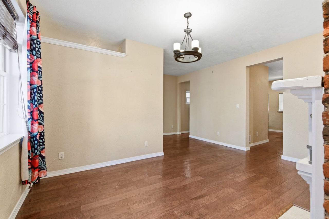 3220 Mary St - Photo 7 of 39