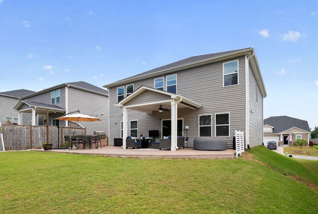 333 Pewter Cir - Photo 2 of 36