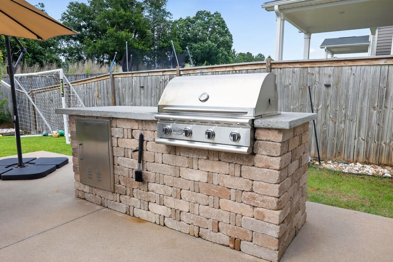 333 Pewter Cir - Photo 4 of 36