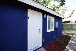 featured image of 214 E High Ave