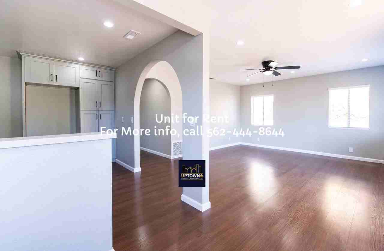 16003 Blackwood St - Photo 5 of 16