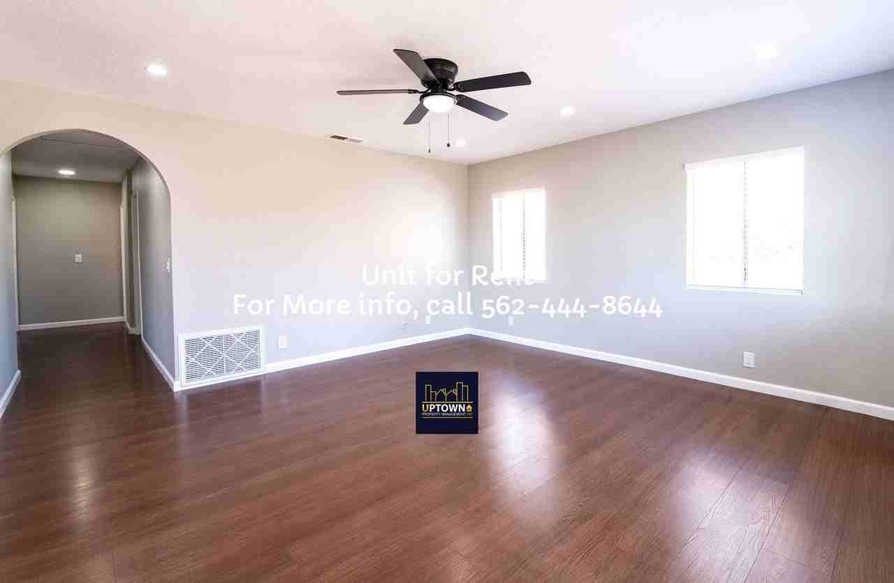 16003 Blackwood St - Photo 6 of 16