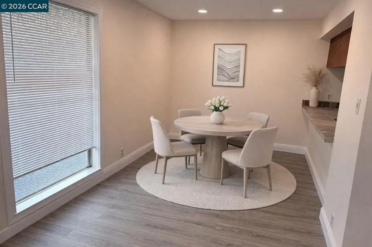 5451 Roundtree Pl #F - Photo 4 of 19