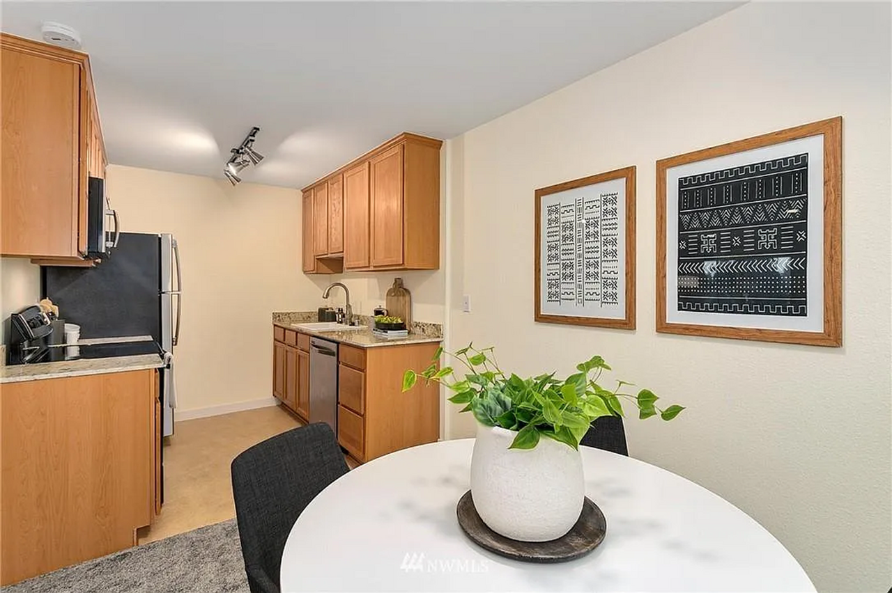 6501 24th Ave Nw #202 - Photo 6 of 17