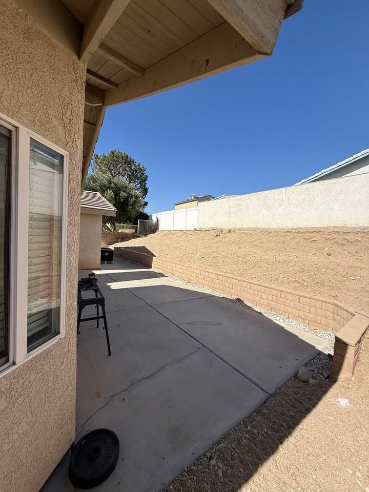 12925 Bermuda Dunes Dr - Photo 4 of 14
