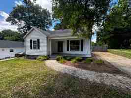 featured image of 810 Kings Rd