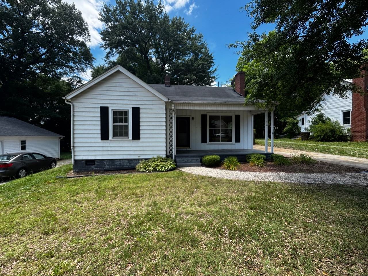 810 Kings Rd - Photo 3 of 35