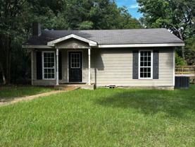 811 S College St - Photo 1 of 1