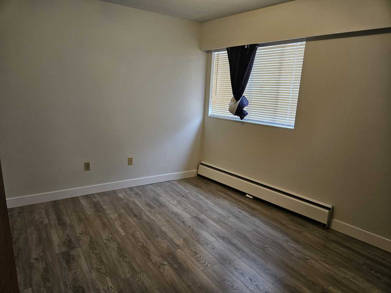244 East 14th Avenue #101 - Photo 4 of 25
