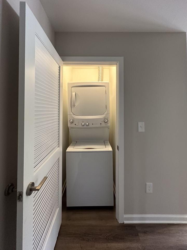 5508 Belair Road Apartments - Photo 6 of 14