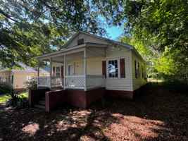 featured image of 1311 Shelby Rd