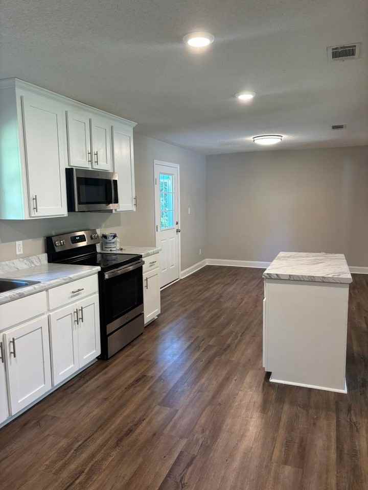 603 Marvin Ave - Photo 3 of 28