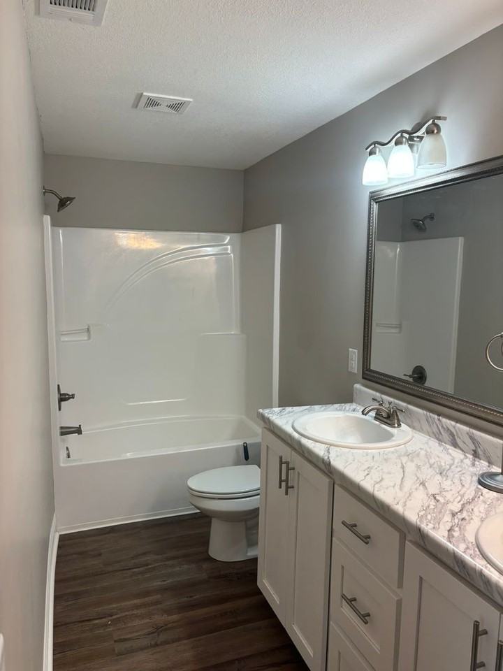 603 Marvin Ave - Photo 5 of 28