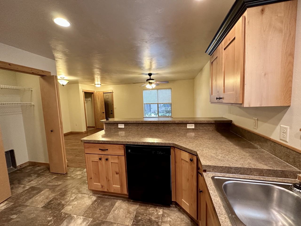 109 Reed Ave #1 - Photo 7 of 20