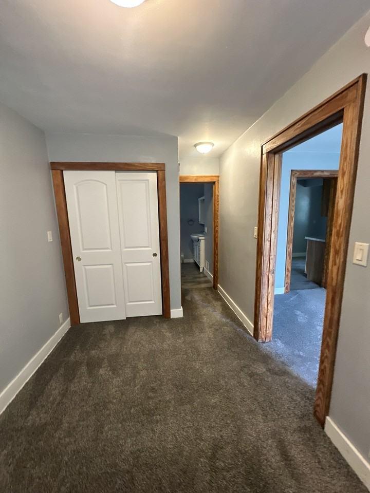211 W Center St #A1 - Photo 4 of 11