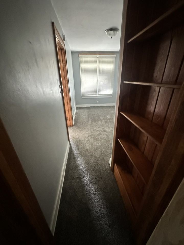 211 W Center St #A1 - Photo 7 of 11