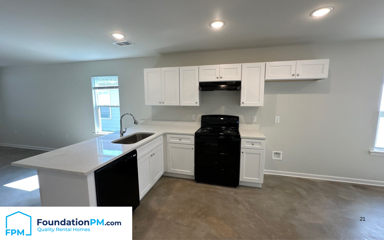 2507 E Tyler Ave #1 - Photo 5 of 16