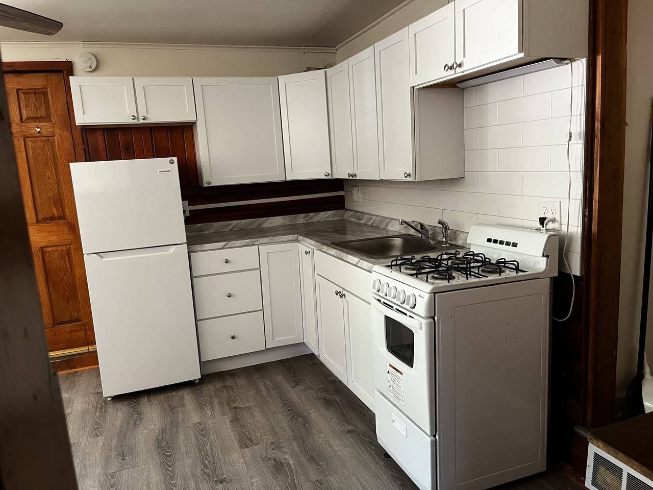 416A Manitowish St #A - Photo 5 of 9
