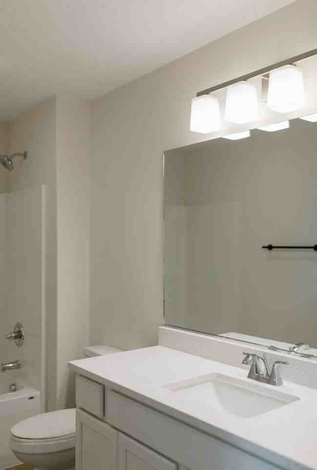 1306 E 28th St #1 - Photo 4 of 7