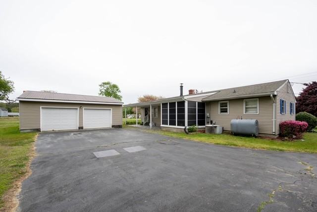 10359 Harrison Rd #1 - Photo 2 of 20