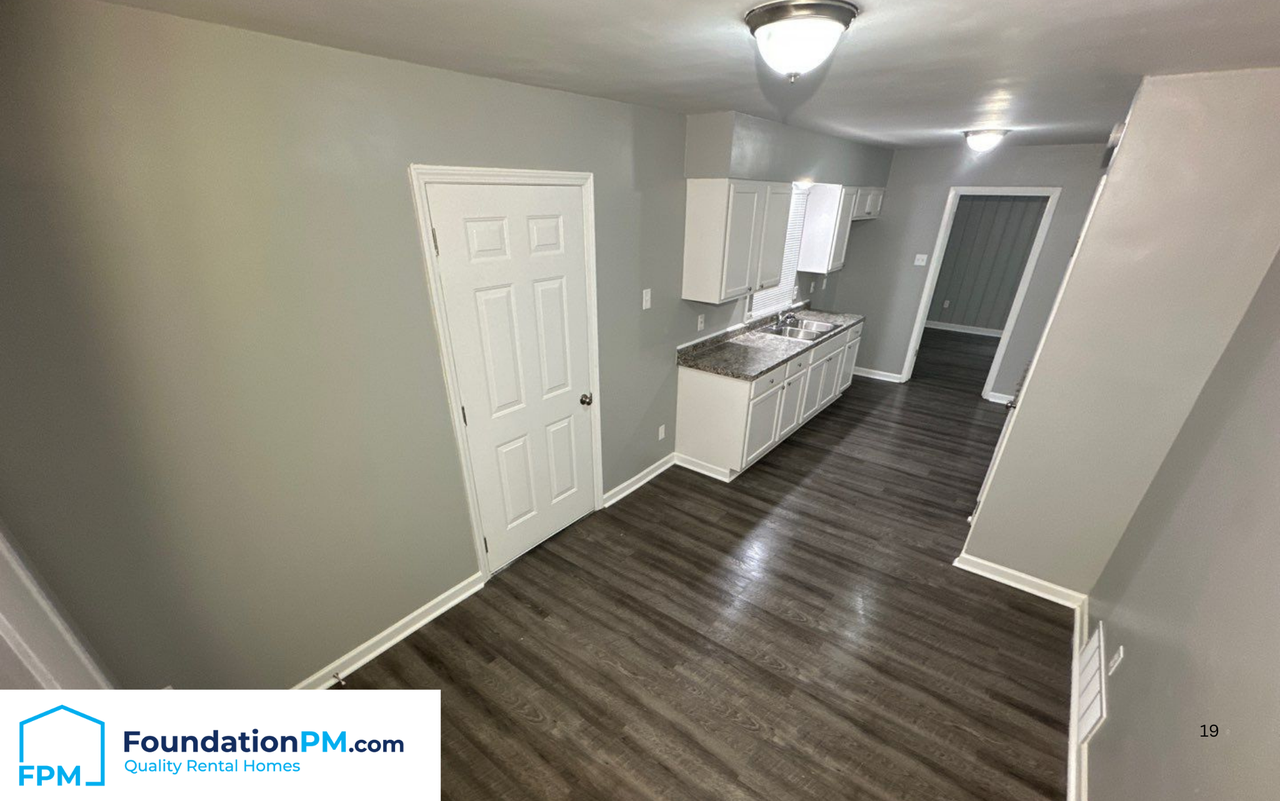 1617 Haywood Ave #1 - Photo 5 of 16