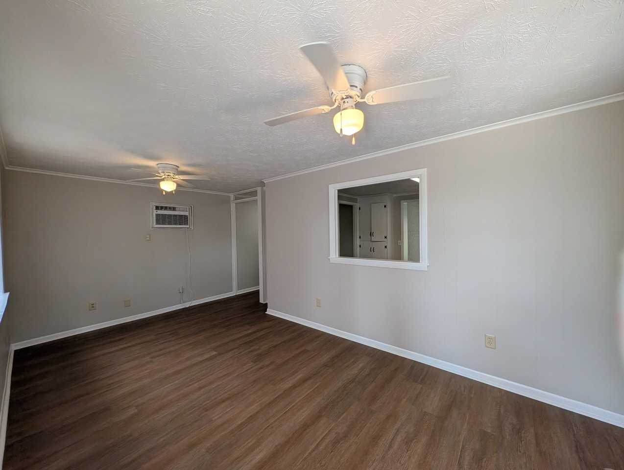 1003 Jackson Street Ext #1 - Photo 3 of 16