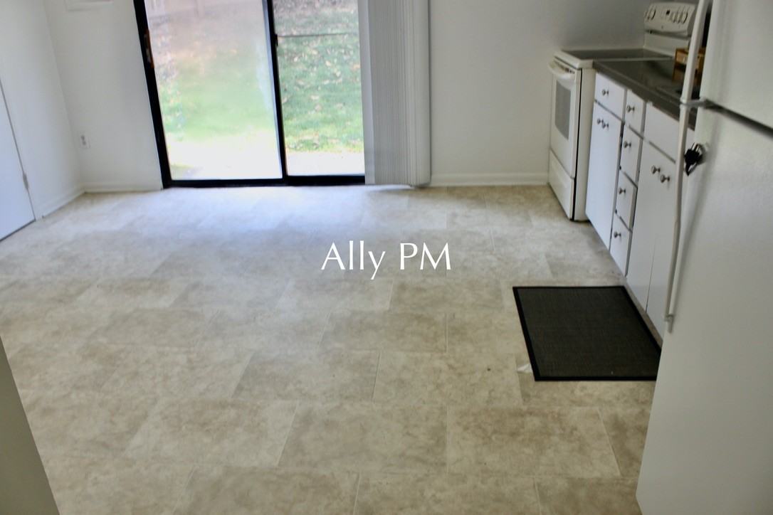 1822 Charles Ct #1 - Photo 2 of 14