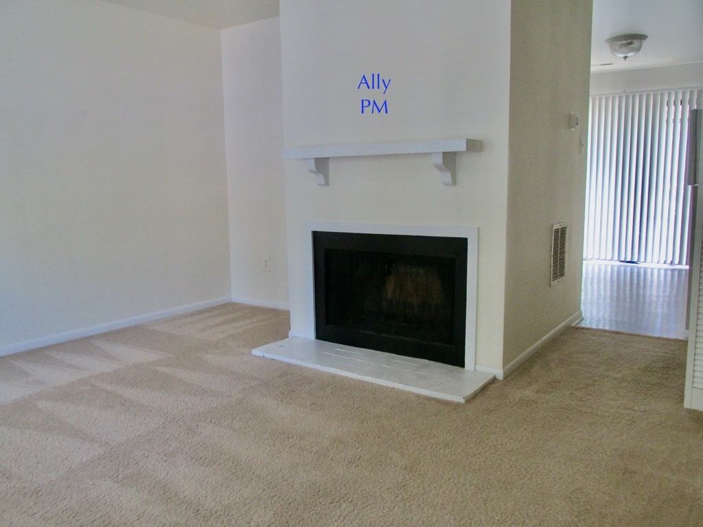 1822 Charles Ct #1 - Photo 5 of 14