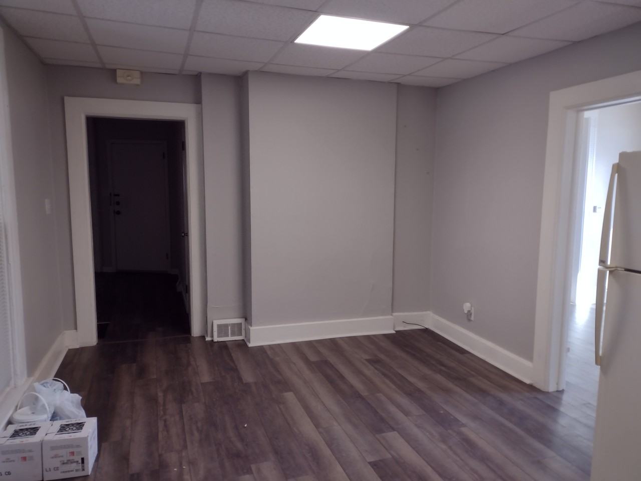 679 W Stephenson St Lowr #1 - Photo 6 of 8