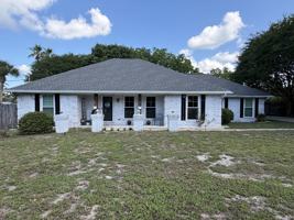 featured image of 220 Wynnehaven Beach Rd #1