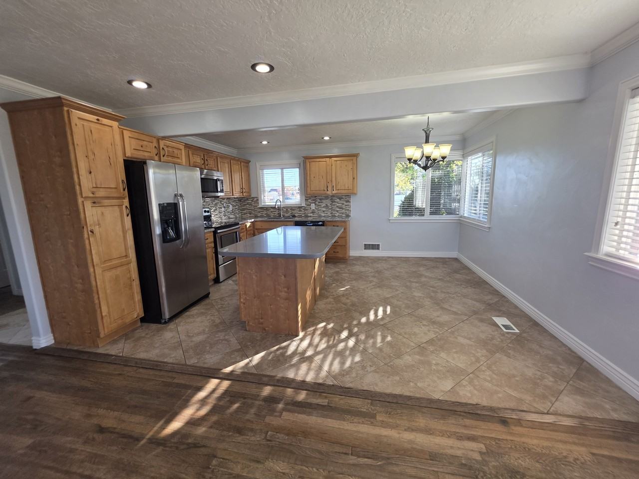 7222 S 2700 W #A - Photo 6 of 18
