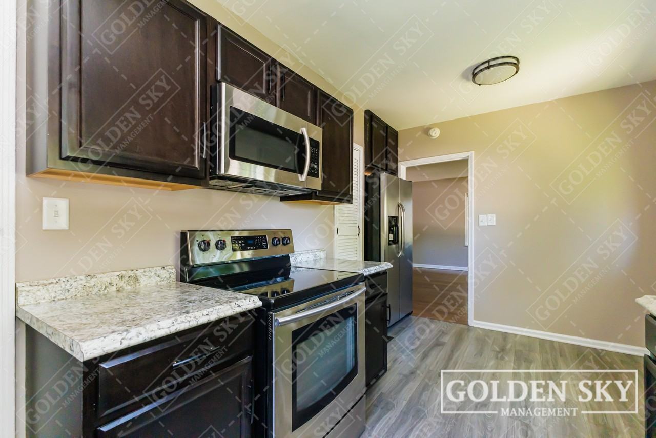 5161 Primrose Ave #1 - Photo 5 of 10