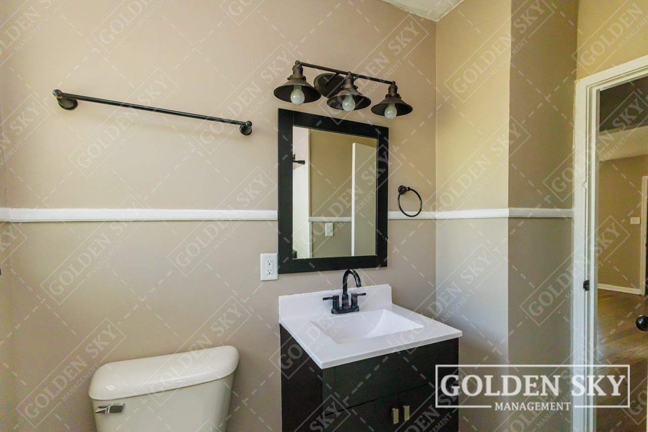 5161 Primrose Ave #1 - Photo 7 of 10