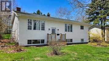 featured image of 44 Westcomb Cres Lowr Level
