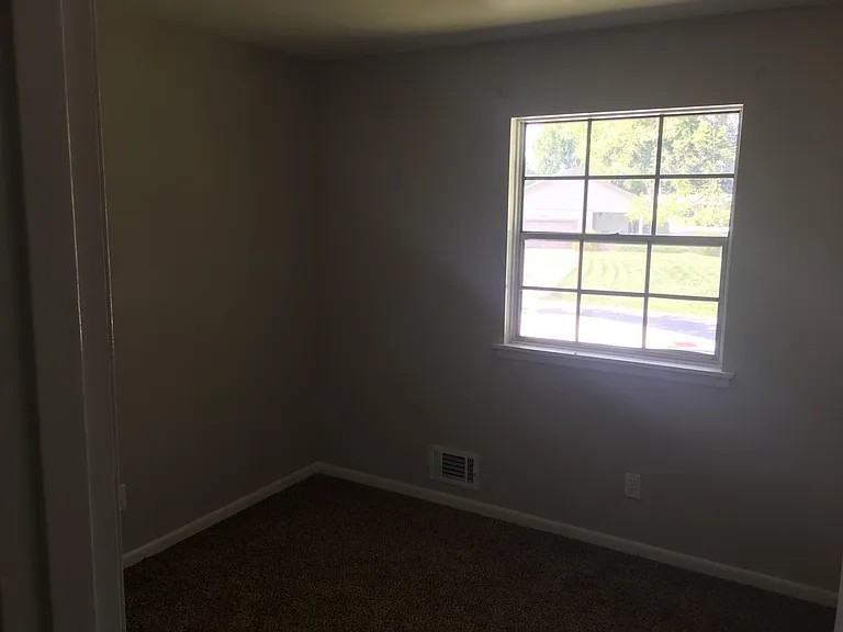 3002 Seminole Dr #1 - Photo 3 of 7