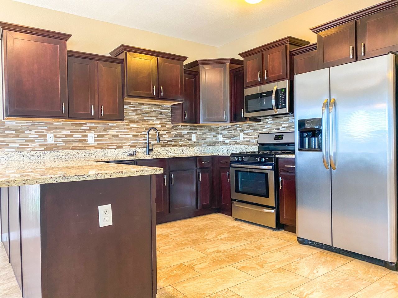 445 Stetson Dr #1 - Photo 4 of 10