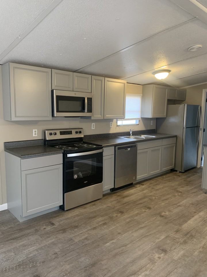 42 Yoakum Cir #1 - Photo 3 of 18