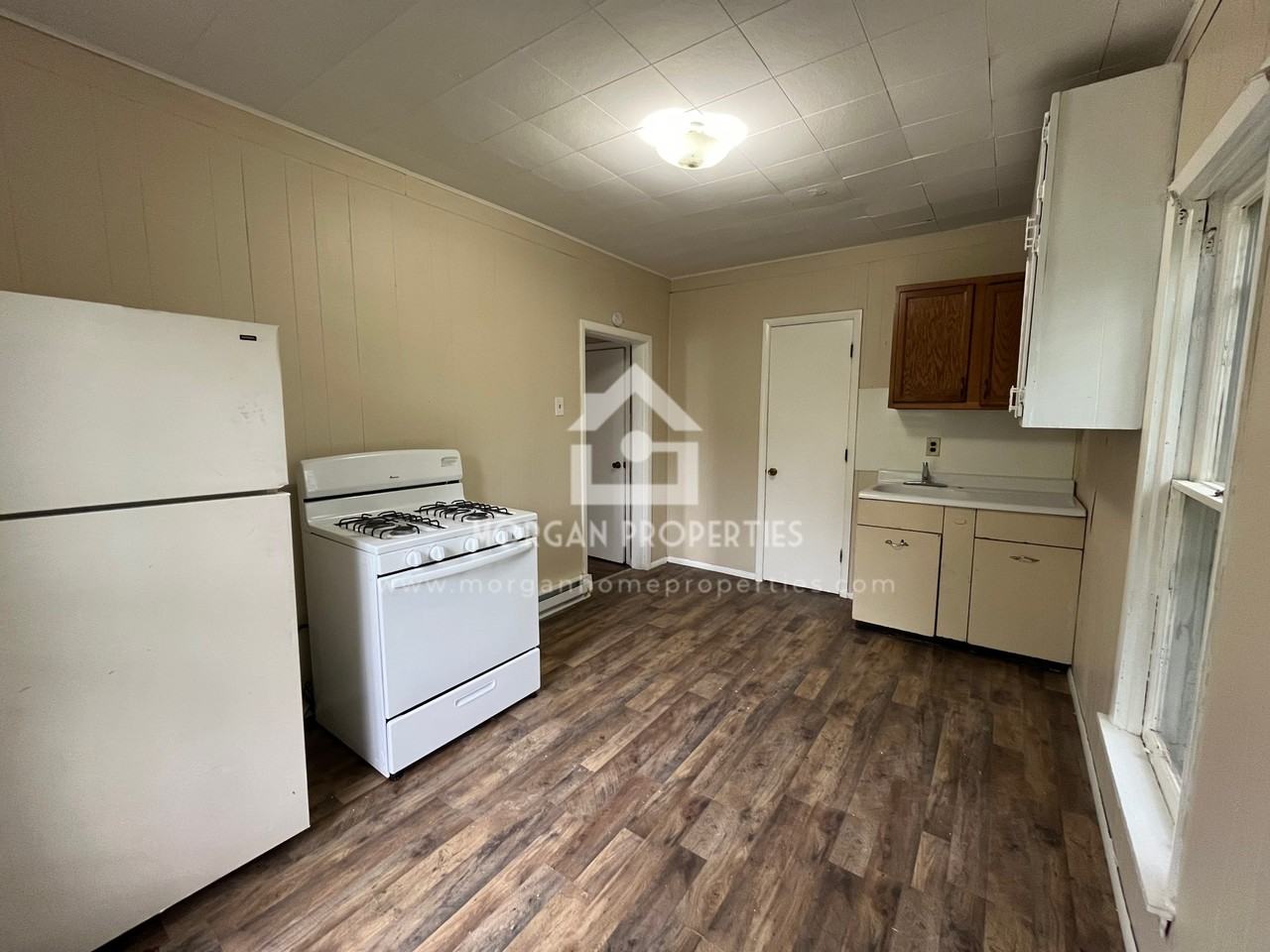820 West Howard Street1/2 #1-2 - Photo 3 of 5