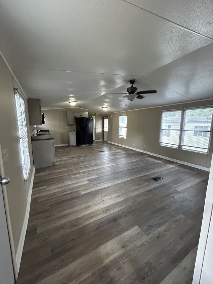 210 Tyler St #1 - Photo 3 of 18