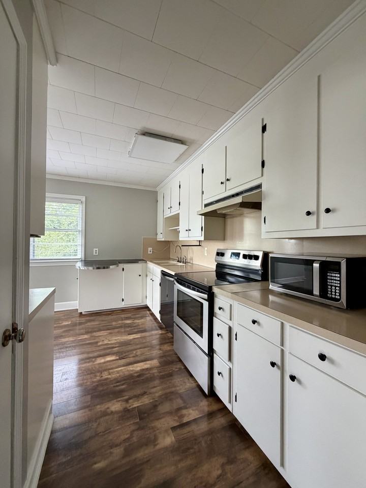 509 Overlook Pl #1 - Photo 7 of 12