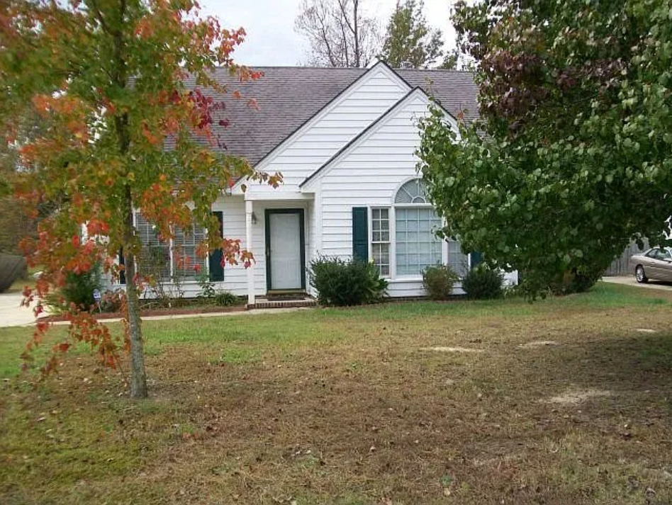 3423 Eaglechase Dr Nw #1 - Photo 2 of 2