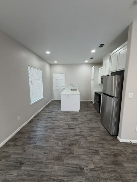 1229 Country Club Dr #3 - Photo 6 of 13
